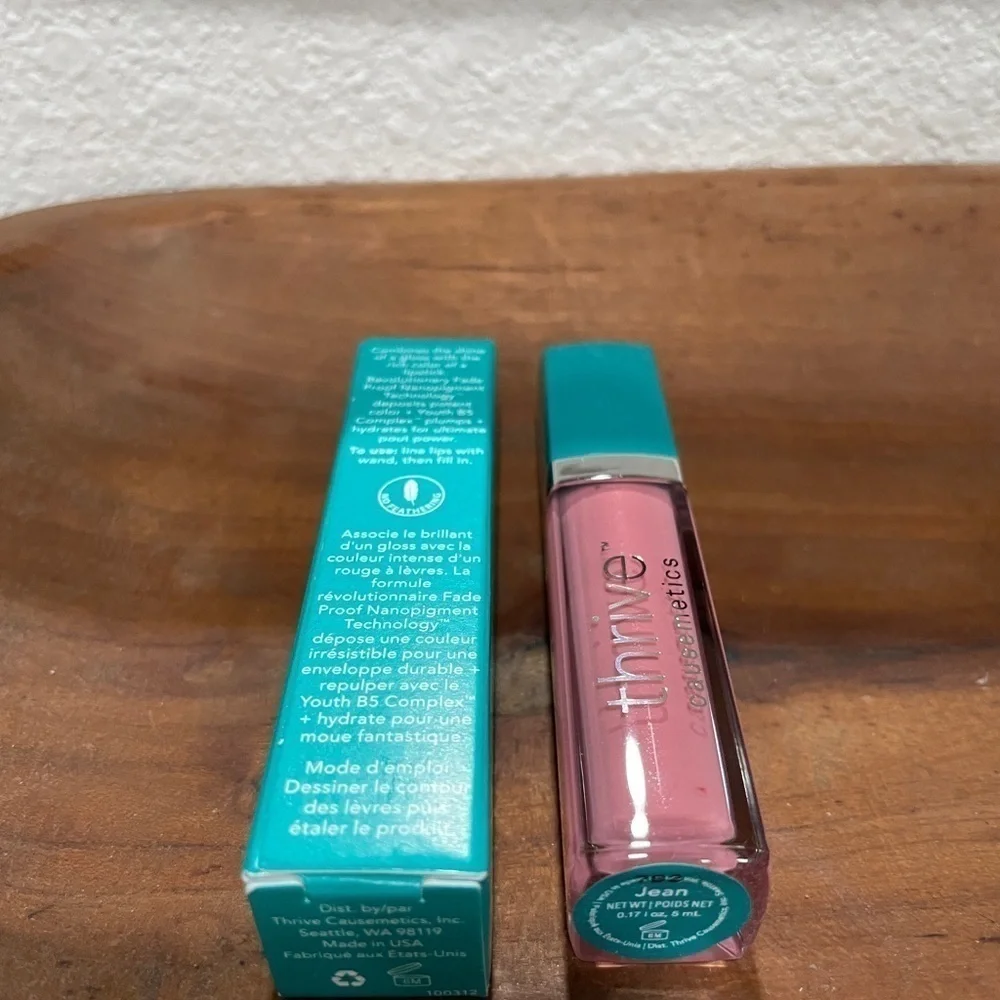 THRIVE Causemetics Glossy Lip Jean –‎ DISCONTINUED SHADE – NIB